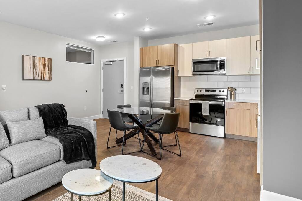 נאשוויל The Platinum Suite Penthouse The Gulch מראה חיצוני תמונה